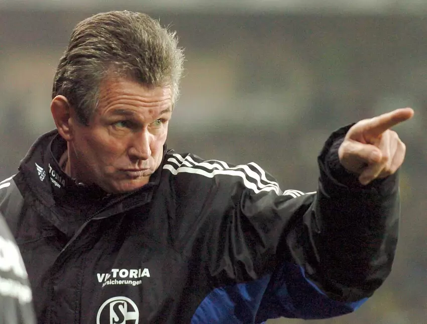 Von 2003 bis 2004 war Heynckes als Trainer bei Schalke 04 verpflichtet.