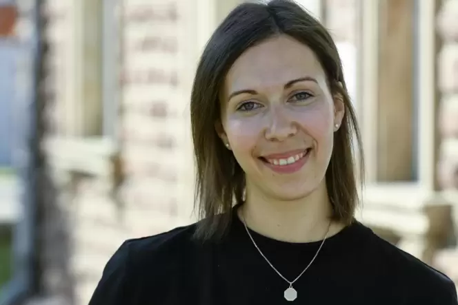 Lisa-Maria Knapp kümmert sich als Koordinatorin um die Malteser-Wohnungswerkstatt. Lisa-Maria Knapp kümmert sich als Koordinatorin um die Malteser-Wohnungswerkstatt.