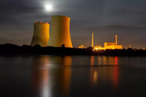  Sieben Minuten lang belichtet: Am vergangenen Donnerstag, während des Supervollmonds, hat Rick Spiegel aus Harthausen dieses ei