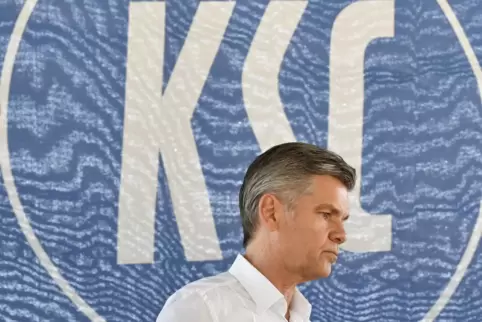 Sieht sich mit den Forderungen des „Bündnis KSC“ konfrontiert, das seinen Rücktritt will: KSC-Präsident Ingo Wellenreuther. 