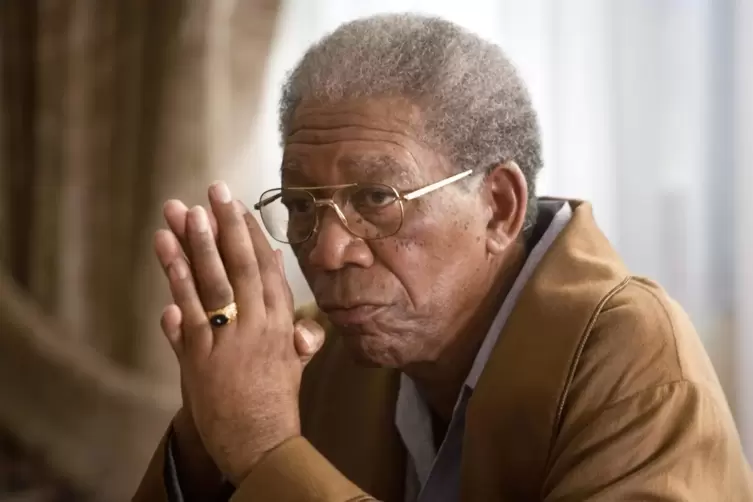Morgan Freeman mimt in &bdquo;Invictus&ldquo; Nelson Mandela, den ersten schwarzen Pr&auml;sidenten S&uuml;dafrikas nach der Apartheid.