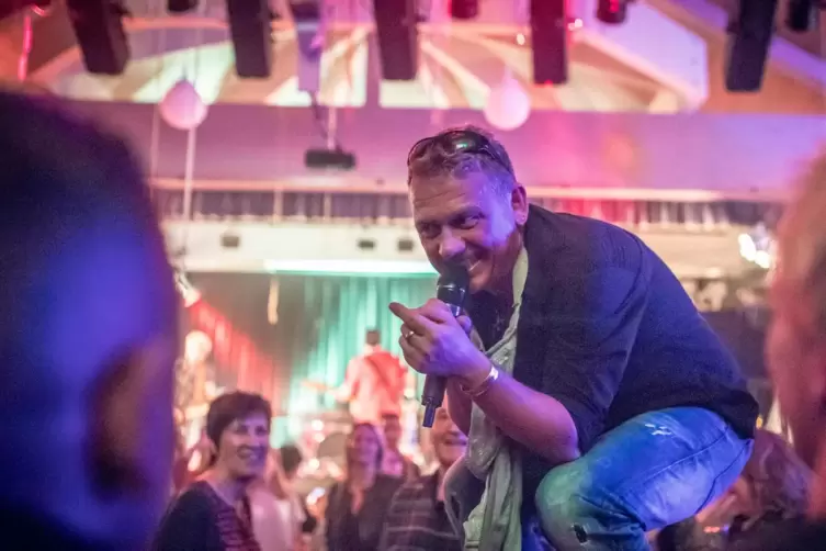 In der ganzen (Kur-)Pfalz unterwegs: Grabowsky beim Schoppenrock in Bockenheim.