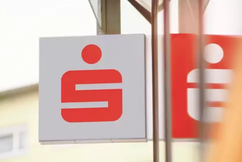 Ab Montag sind 17 Geschäftsstellen wieder geöffnet. 