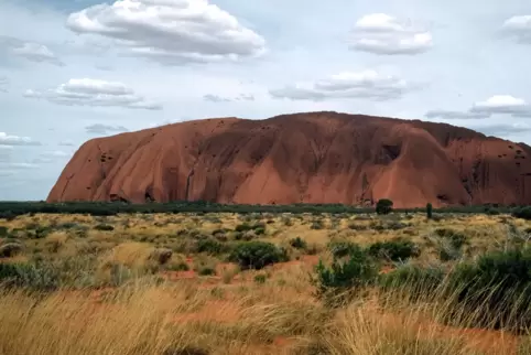 Ein Wahrzeichen Australiens ist der Uluru, auch bekannt als Ayers Rock. Ins Land der Koalas und Kängurus wollte die Ortsbürgerme