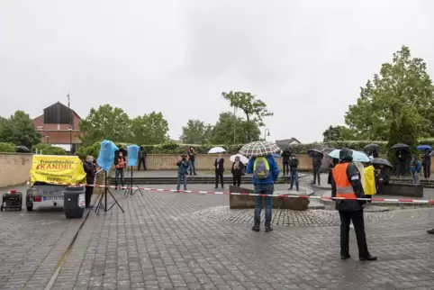 Die angemeldeten 50 Teilnehmer kamen bei der Demonstration des Frauenbündnisses nicht zusammen. 