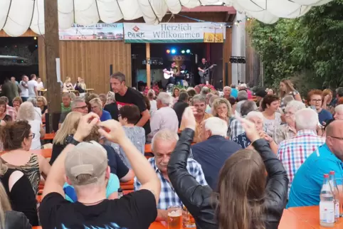 Rund 1000 Menschen besuchten in den vergangenen Jahren jeweils an zwei Tagen das Käshofer Dorffest – zu viele in Corona-Zeiten.