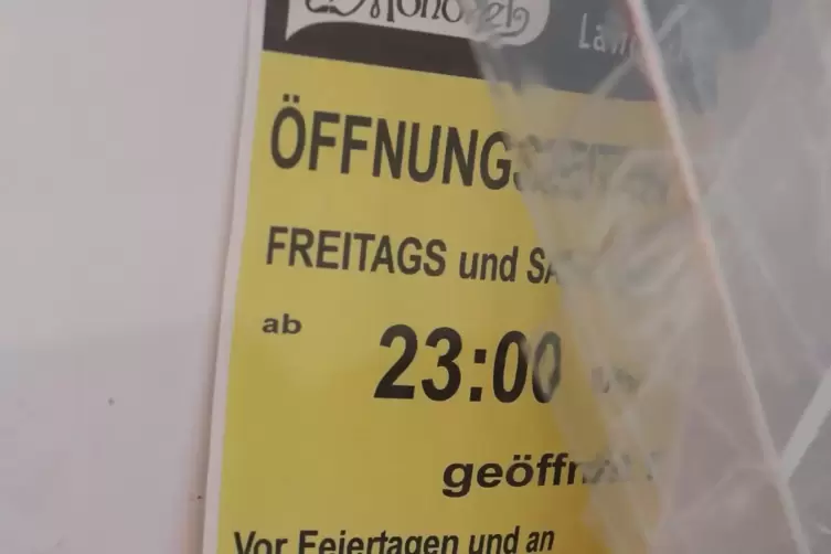 Die T&uuml;ren bleiben zu: &bdquo;Nach 28 Jahren werden wir uns verabschieden&ldquo;, berichtet Monokel-Betreiberin Sigrid Nu&szlig;. 