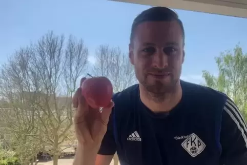 Isst jeden Tag einen Apfel: Marco Steil. 