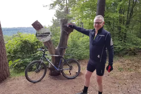  Klaus Platz und seine Kollegen wollen ihr Försterwissen teilen, machen in der RHEINPFALZ Vorschläge für lohnenswerte Ziele, die