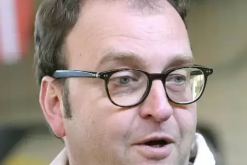 Ulf Meyhöfer führt den Pfälzer Handball-Verband. 