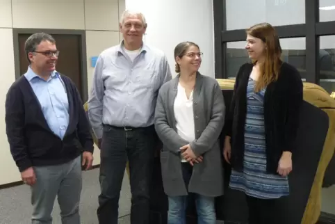 Die Klimaschutzmanager des Donnersbergkreises, von links: Reiner Bauer, Klaus-Dieter Jacubasch, Katharina Russy und Lena Gilcher