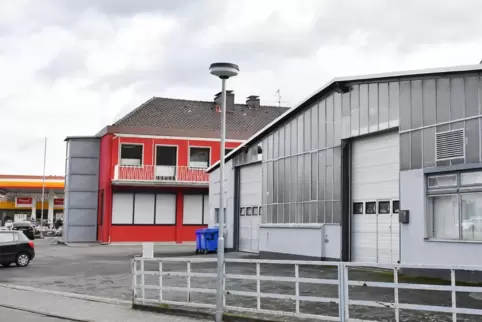 Am Lindenbrunnen sollen vier Wohn- und Geschäftshäuser entstehen. 