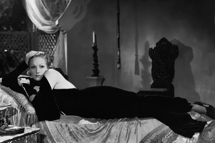 „We had Faces ... then“: Schauspielerin Tala Birell (1907-1958) in der Pose einer klassischen Hollywood-Göttin.