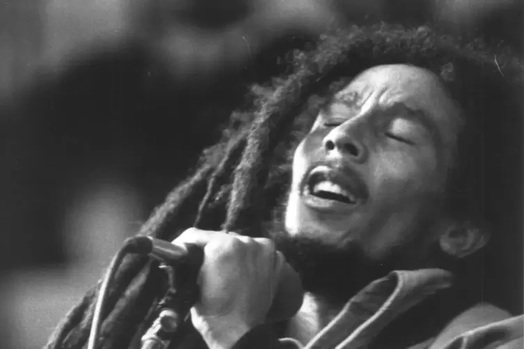 Knapp ein Woche vor Kaiserslautern machte Bob Marley in München Station für ein Konzert, beid em diese Aufnahme entstand. 