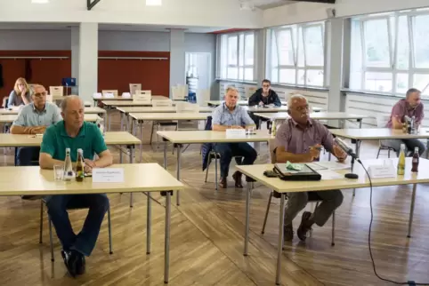 Bei einem Mediengespräch im Bürgerhaus äußerten sich Bürgermeister der Verbandsgemeinde und der Ortsgemeinden zu den Folgen der 