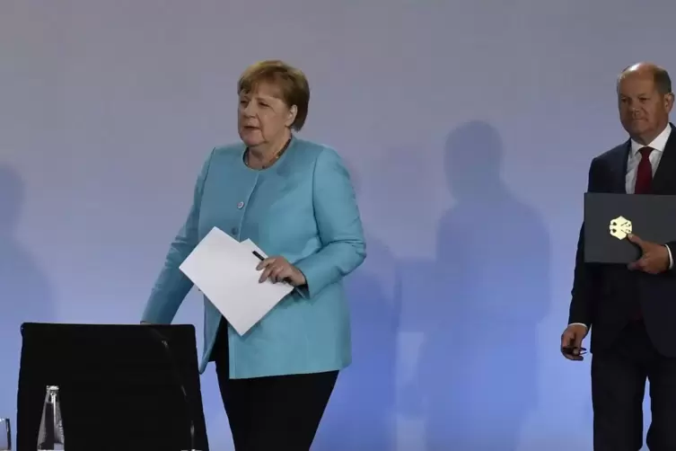 Kanzlerin Merkel und Finanzminister Scholz. 