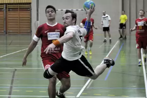 Bis in die Oberliga gespielt: Yannick Adrian (links).