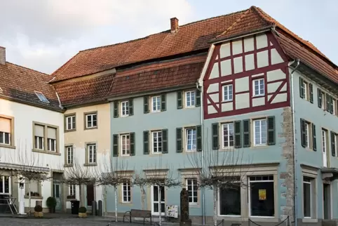 Weil die Planung für die Lüftungen offenbar unvollständig waren, wird es jetzt beim Haus Busch teurer. 