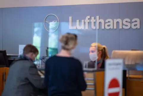 Nach Angaben eines Lufthansa-Sprechers richtet sich das Angebot vor allem an Reisende, die in Länder fliegen, die bei der Einrei