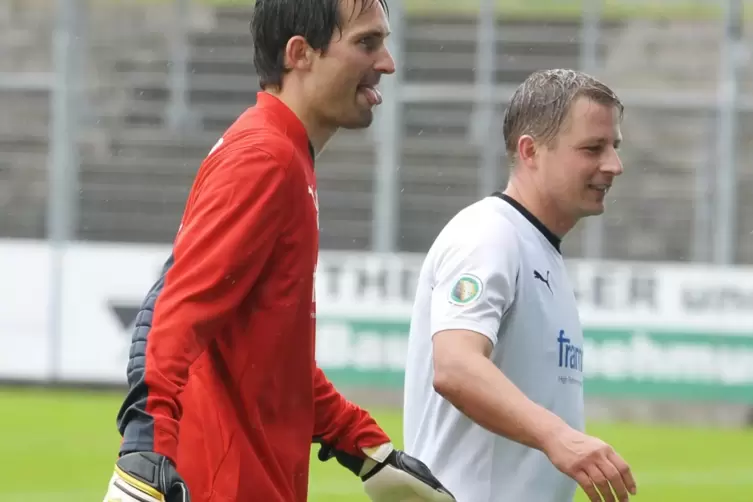 2011: Als Thomas Riedl (rechts) beim FKP spielte, war Frank Steigelmann der Torh&uuml;ter.