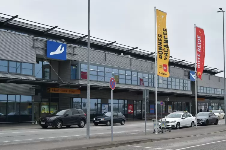 Allmählich erwacht der Flughafen Saarbrücken aus dem Corona-Tief.