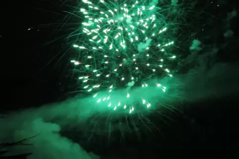Feuerwerk am Bostalsee. Feuerwerk am Bostalsee.