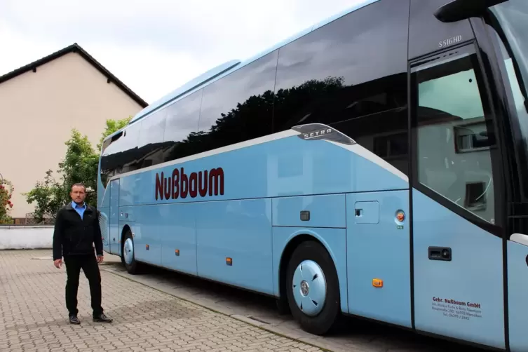 Ab Freitag bietet Omnibusunternehmer Markus Fuchs wieder Busreisen an. Die erste Fahrt führt mit dem Nußbaum-Reisebus nach Saarb
