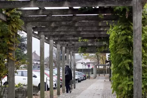 Der Goetheplatz 2018 – damals noch mit Pergola.
