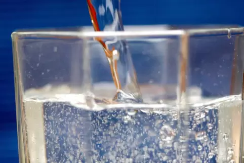 Bio-Mineralwasser muss höhere Standards erfüllen als normales Mineralwasser. 
