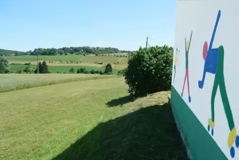 Das neue Baugebiet für Sippersfeld soll hinter der Grundschule entstehen.