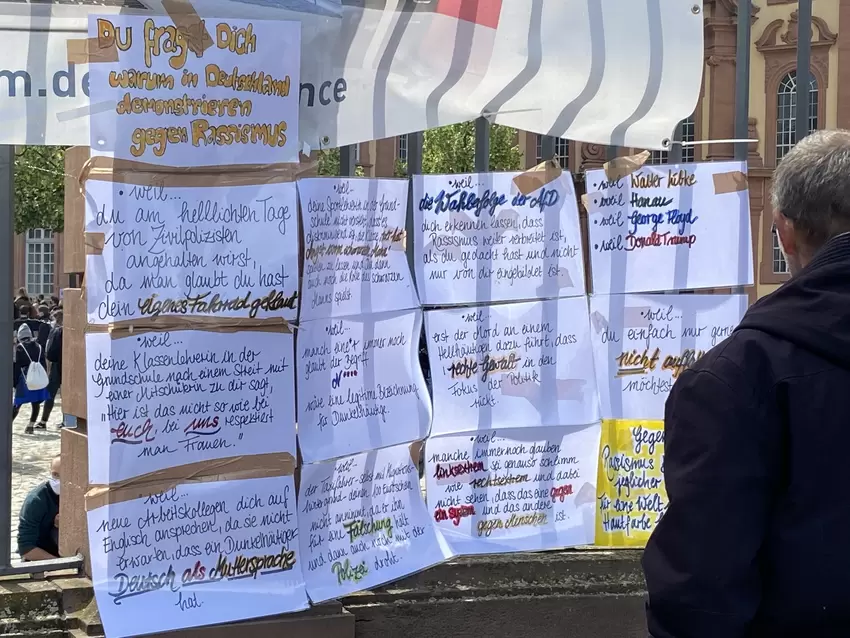 Mannheim_Silent_Demo_gegen_Rassismus_2020_06_06_-02-_JUNI