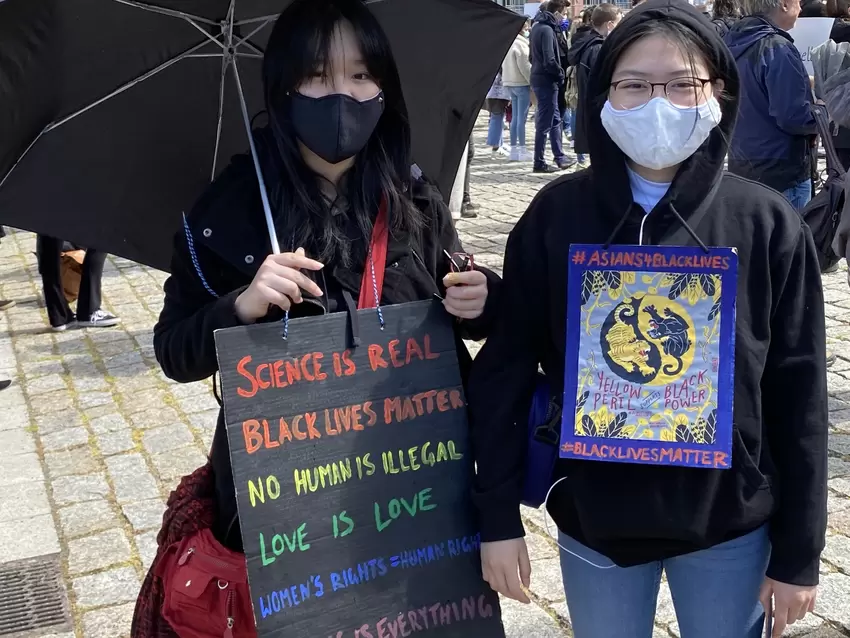 Mannheim_Silent_Demo_gegen_Rassismus_2020_06_06_-07-_JUNI