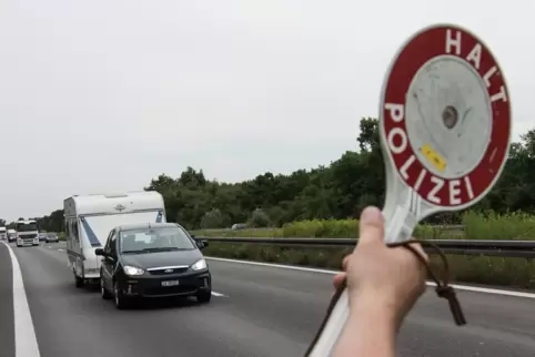 dpa-kontrolle_polizei