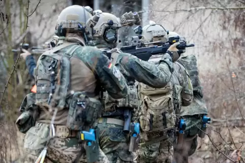 Eine „neue Dimension“ von Rechtsextremismus will der Militärische Abschirmdienst vor allem bei der Elitetruppe KSK erkannt haben