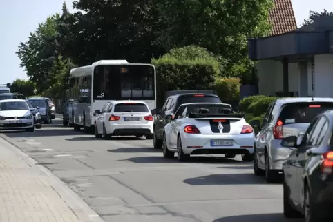 Wichtige Verkehrsachse: die Dürkheimer Straße.