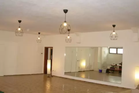 Erstrahlt in neuem Glanz: das Jugendhaus in Waldsee mit neuem Anstrich und neuer Beleuchtung.