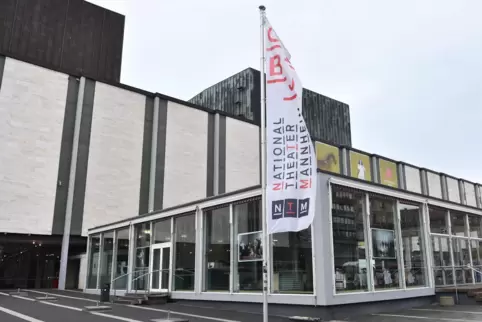 Ärger um mögliche Ausweichspielstätten: Sanierungsfall Nationaltheater Mannheim. Ärger um mögliche Ausweichspielstätten: Sanierungsfall Nationaltheater Mannheim.
