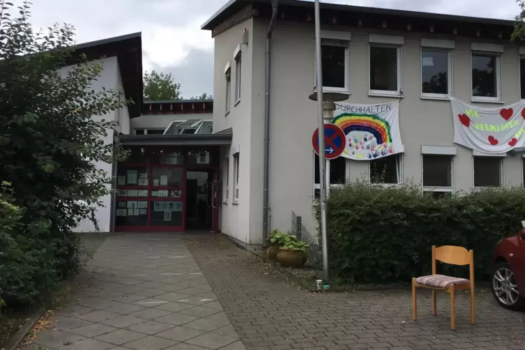 Seit Montag geschlossen: Die Kita „Sonnenstrahl“ in Schwegenheim. Diese Einrichtung besuchten mit dem Virus infizierte Kinder. A