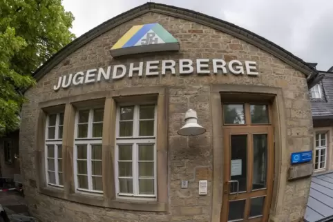 Freut sich auf viele Gäste in den nächsten Monaten: die Jugendherberge auf Burg Lichtenberg.