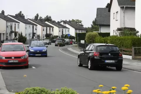 Anwohner der Sonnenstraße im Ortsteil Studernheim klagen über starken Durchgangsverkehr. Die Idee, zur Entlastung die Gotthilf-S