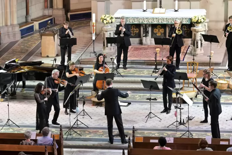 Die Staatsphilharmonie beim Abschlusskonzert des Musikfest Speyer in der Gedächtniskirche. 