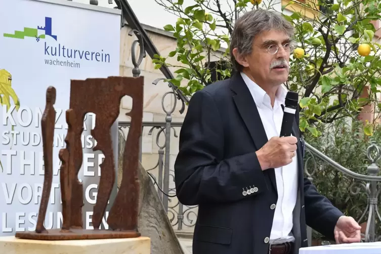 Wie geht es nach Corona weiter mit der Kultur, fragte Vorsitzender Martin Pfeiffer.