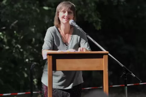 Engagiert sich musikalisch und poetisch für Freiheit und Demokratie: Martina Gemmar.