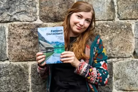 Kennt sich aus und teilt ihre Reise-Vorlieben gerne mit: Julia Schattauer. Die Autorin aus Kalkofen hat ihr erstes Buch vorgeleg