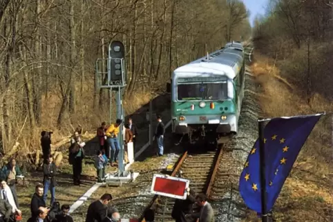 Rheinland-Pfalz hat bei der Bahn-Reaktivierung früh Pionierarbeit geleistet. Besondere Aufmerksamkeit erregte im März 1997 die W
