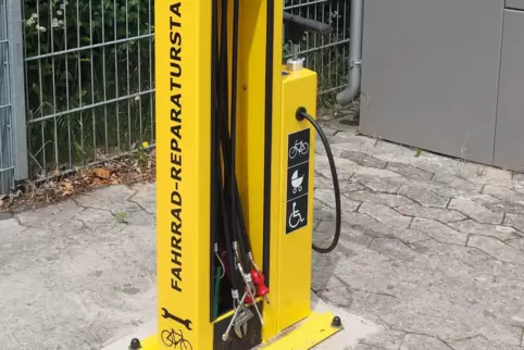 Dieser Reparaturständer ist am Limbacher Freibad zu finden. Dieser Reparaturständer ist am Limbacher Freibad zu finden.