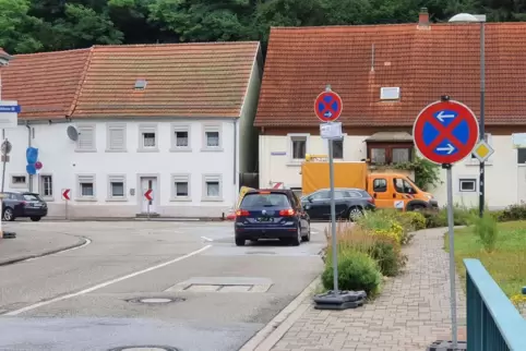 Ab Montag wird die Ortsumgehung Waldfischbach-Burgalben gesperrt. Die Umleitung erfolgt durch die Hauptstraße. Hier gilt nun täg
