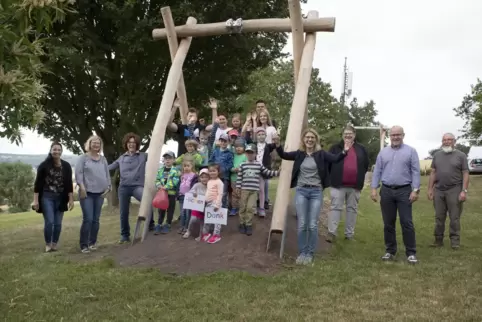 Bereit für rasante Fahrten: die Seilrutsche für Kinder in Steinbach. Gebaut hat sie die Firma Seibel aus Hinterweidenthal. 
