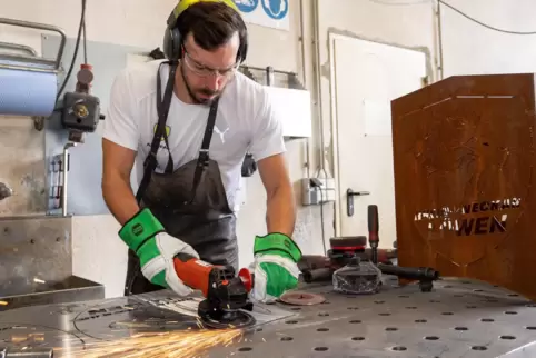 „Praktikant“ Patrick Groetzki machte als Metallbauer eine ausgesprochen gute Figur. 