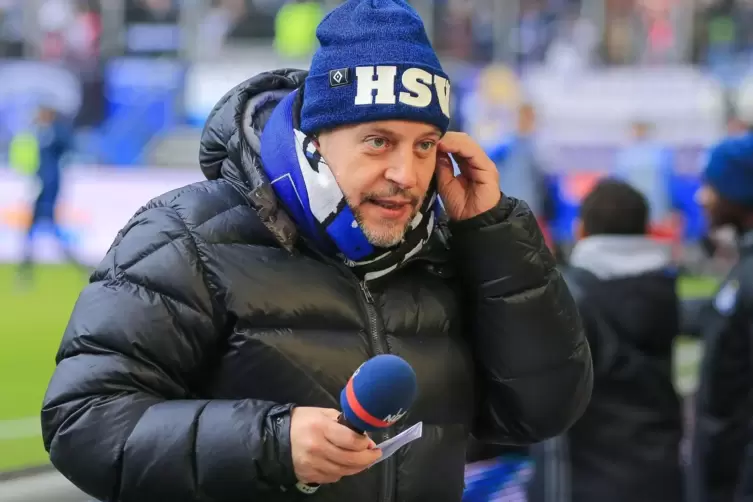 Legende: Lotto King Karl und sein Song geh&ouml;rten zum HSV wie die Landungsbr&uuml;cken zur Stadt. 2019 wollte der Verein ihn nicht mehr